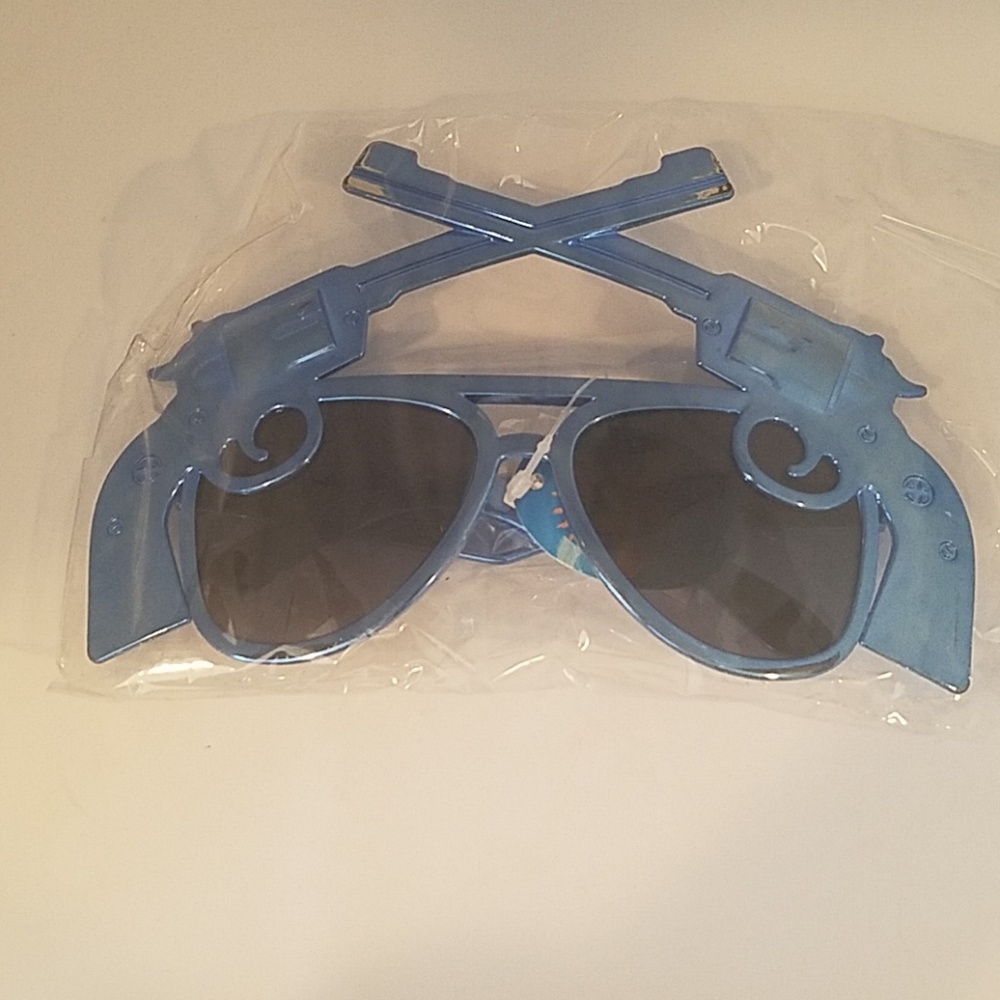 Blue  metallic double guns party glasses new
